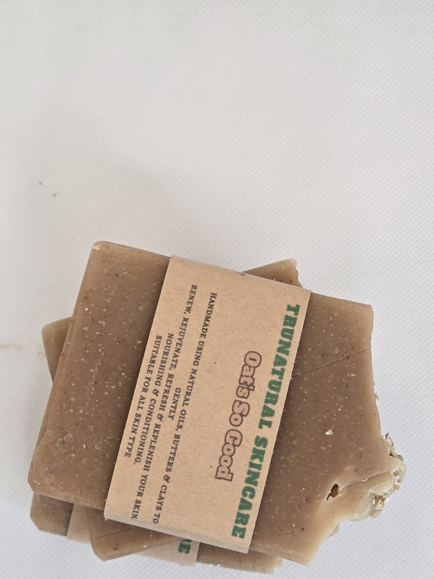Trunatural skincare Oats so good soap bar with honey, coconut milk scented with jasmine essential oil, shea butter olive cocoa butter coconut sweet vegan Hydrating Cleansing Skin Repair Skincare handmade natural sensitive