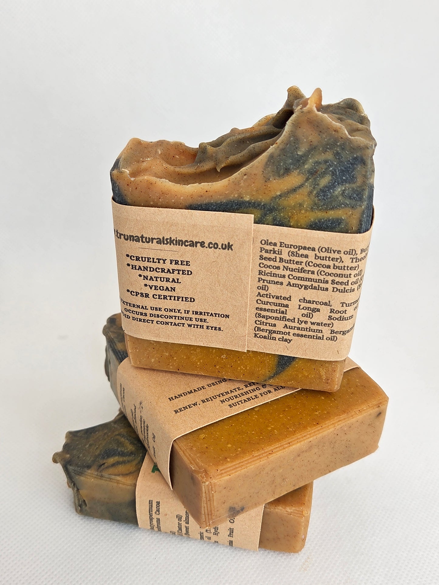 Activated charcoal & Turmeric soap bar Hydrating Dry Skin Sensitive Skin Alcohol Free Soothing All Skin Types Oil Control Silicone Free Organic Hydrating Scented Unscented
